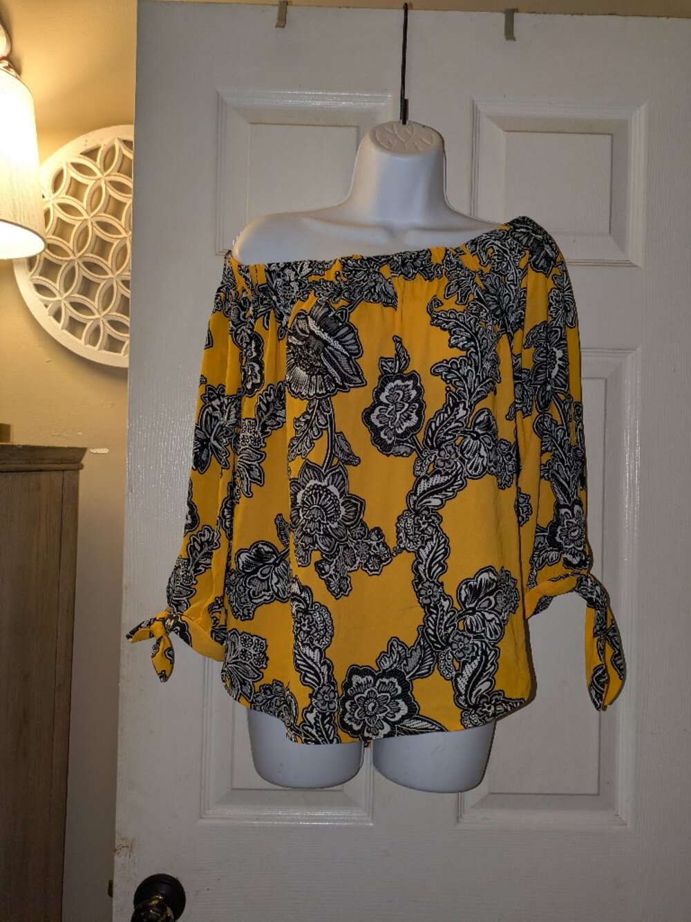 Express top size medium